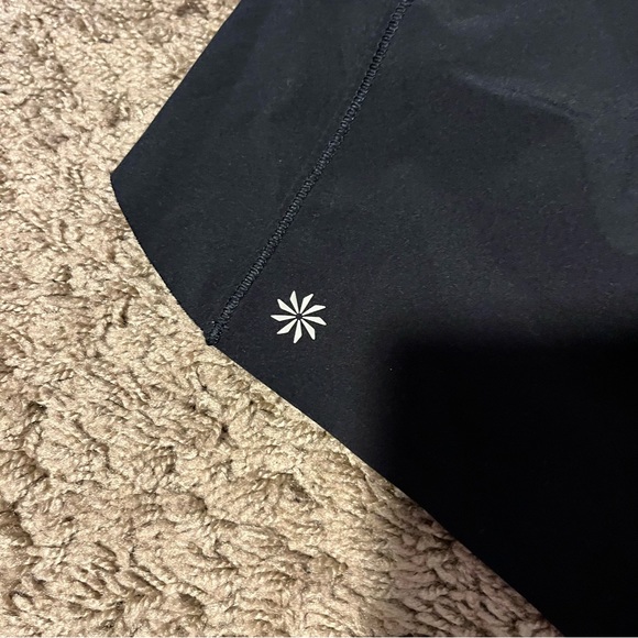 Athleta girl hustle short size XL - Picture 4 of 4